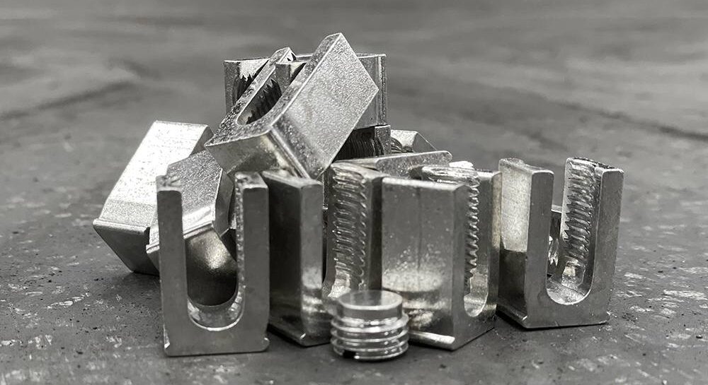 Estaño y aluminio — Aditivos de baño